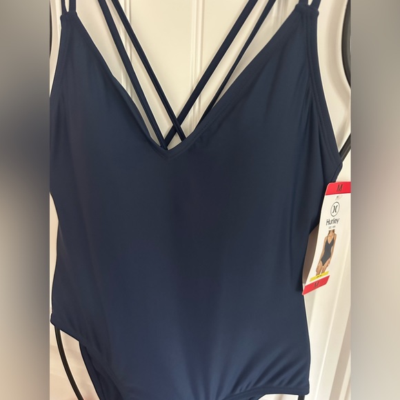 Hurley One Piece Swimsuit UPF 50 - Picture 2 of 7